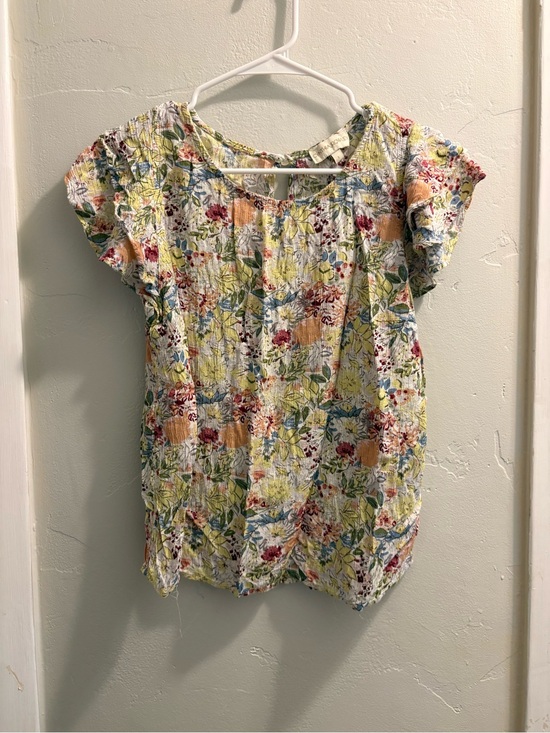 Cynthia Rowley Tops - Lightweight Floral Short-Sleeve Top